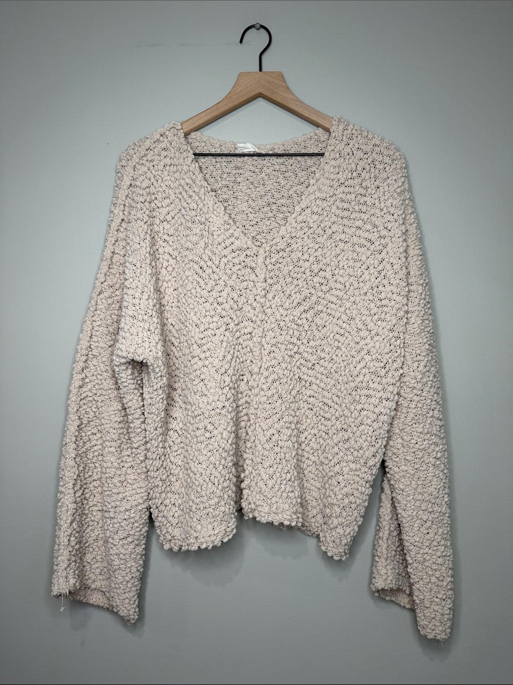 Altar'd State tan-Cream Popcorn-Knit V-Neck Sweater Large